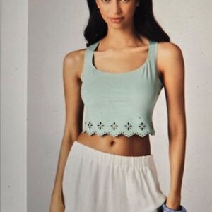 NWT By Anthropologie Seamless Laser-Cut Tank Top M